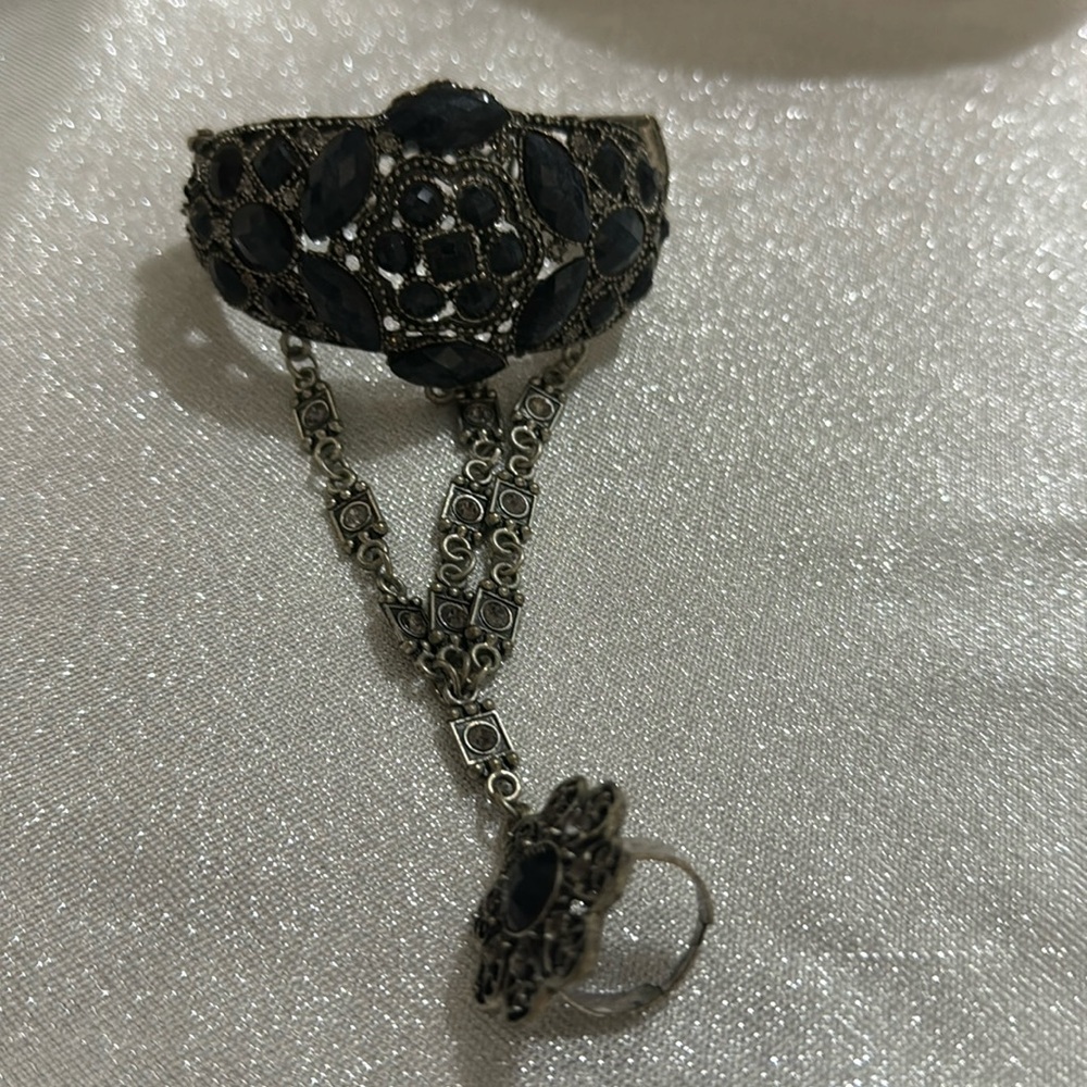 Bracelet and necklace